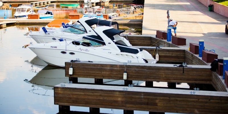 country-park-services-ship-beach