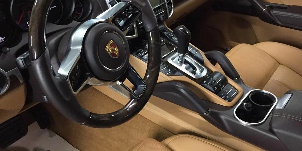 country-park-services-wash-car-interior